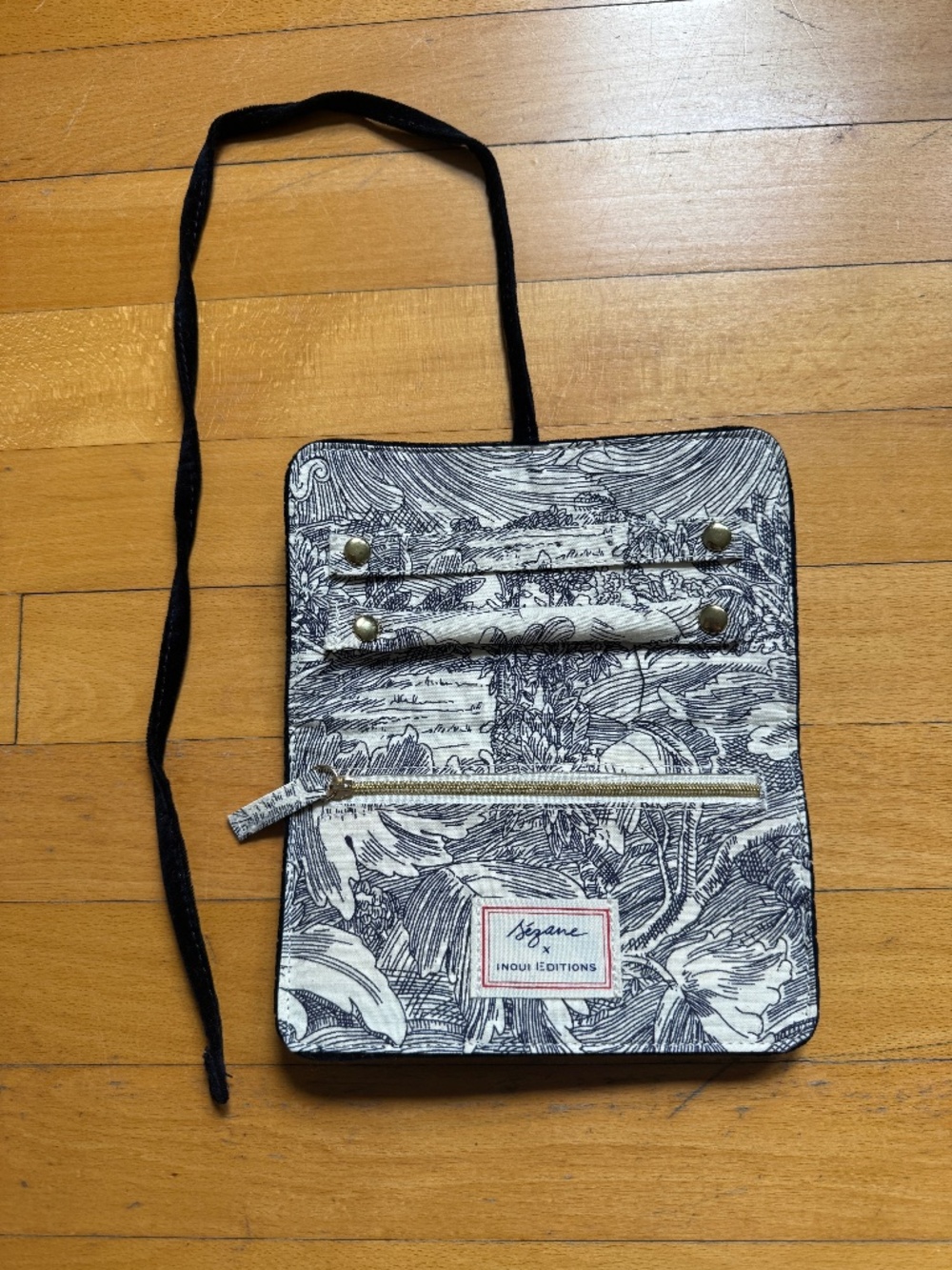 Sezane x Inou Editions velour jewelry roll.  New, never used